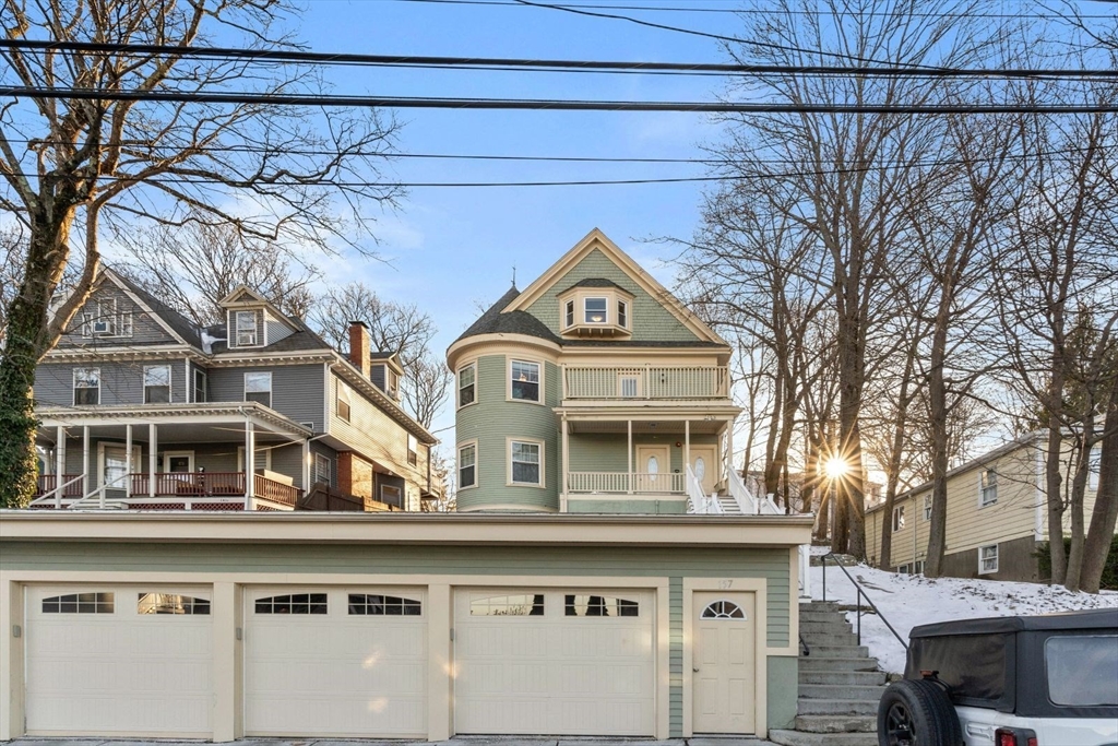 157 Bigelow Street