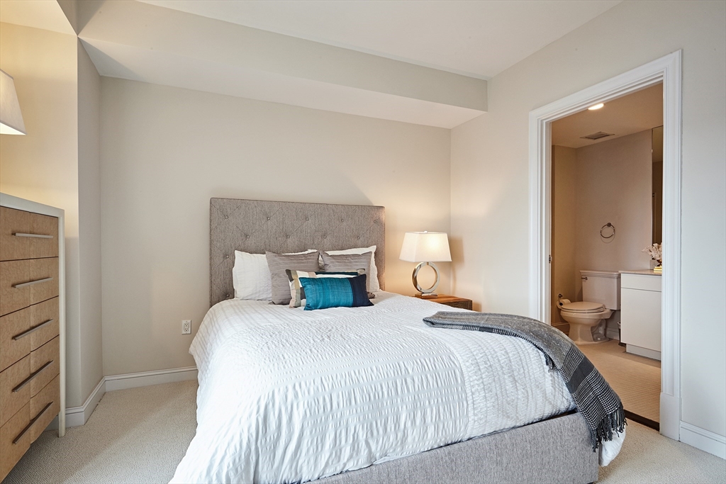 778 Boylston # 6B