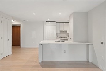 133 Seaport Blvd # 1509