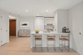 133 Seaport Blvd # 1509