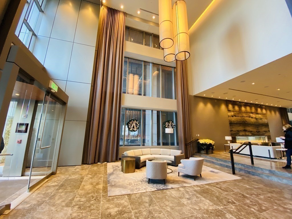 133 Seaport Blvd # 1801