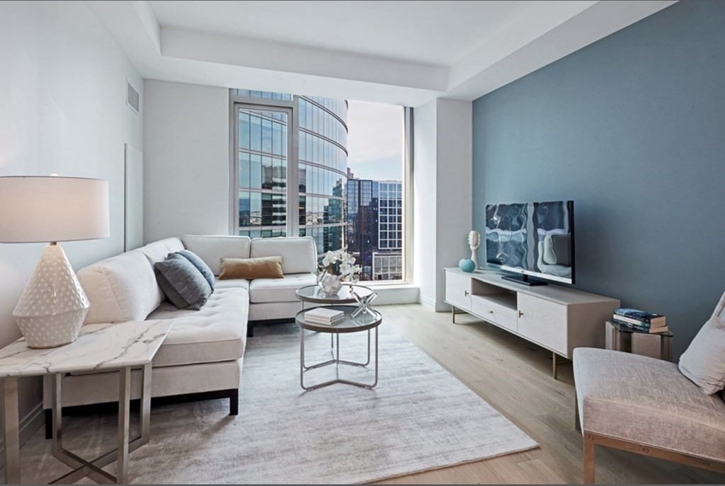 133 Seaport Blvd # 1801