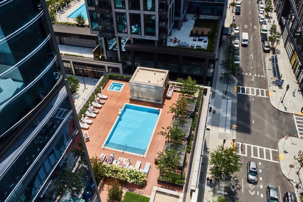 135 Seaport Blvd # 1109