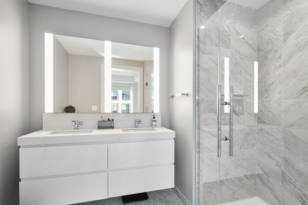 135 Seaport Blvd # 1109