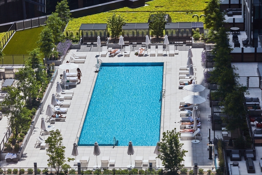 135 Seaport Blvd # 1109