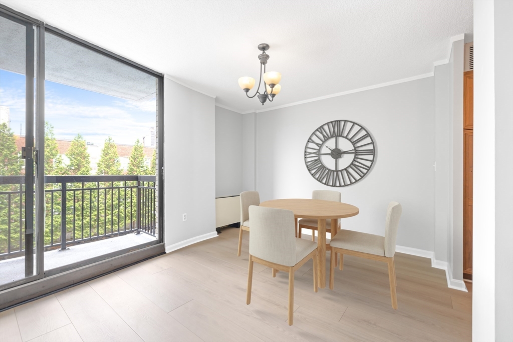 60 Longwood Ave # 302