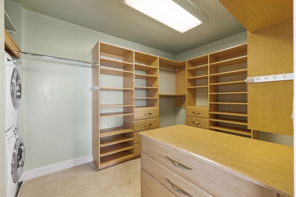 85 E India Row Unit: 31AB