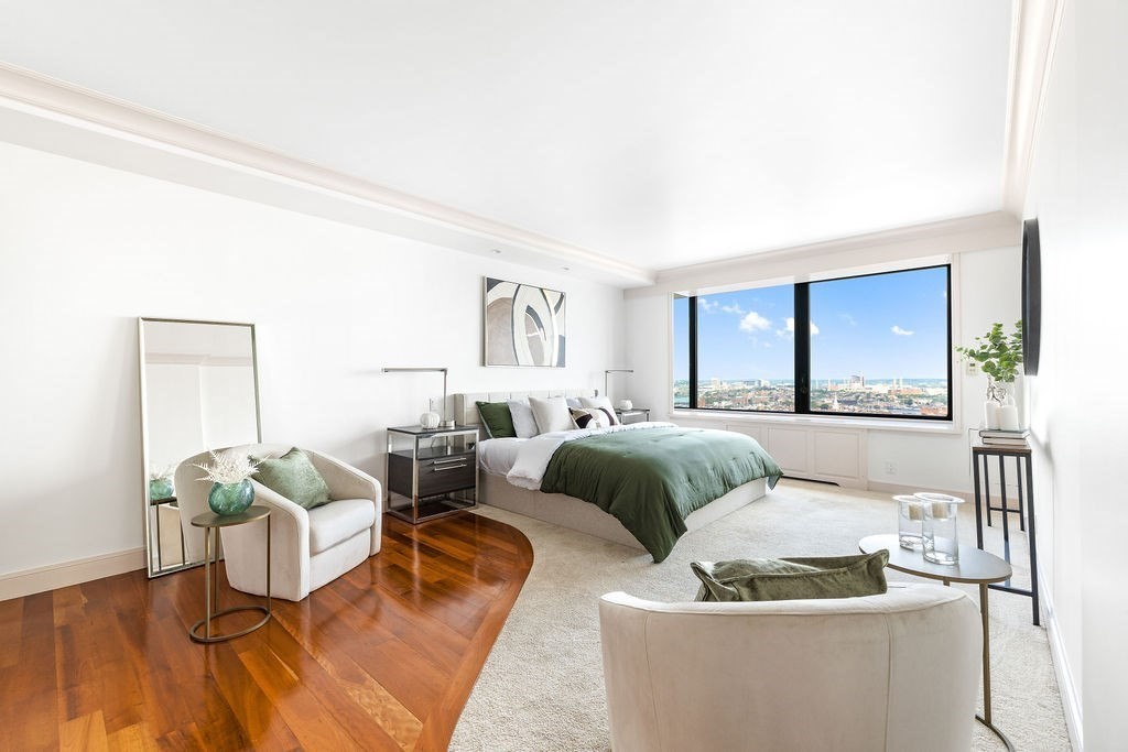 85 E India Row Unit: 31AB