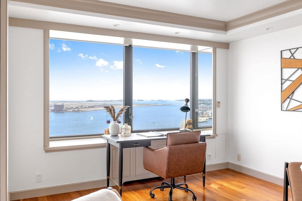 85 E India Row Unit: 31AB