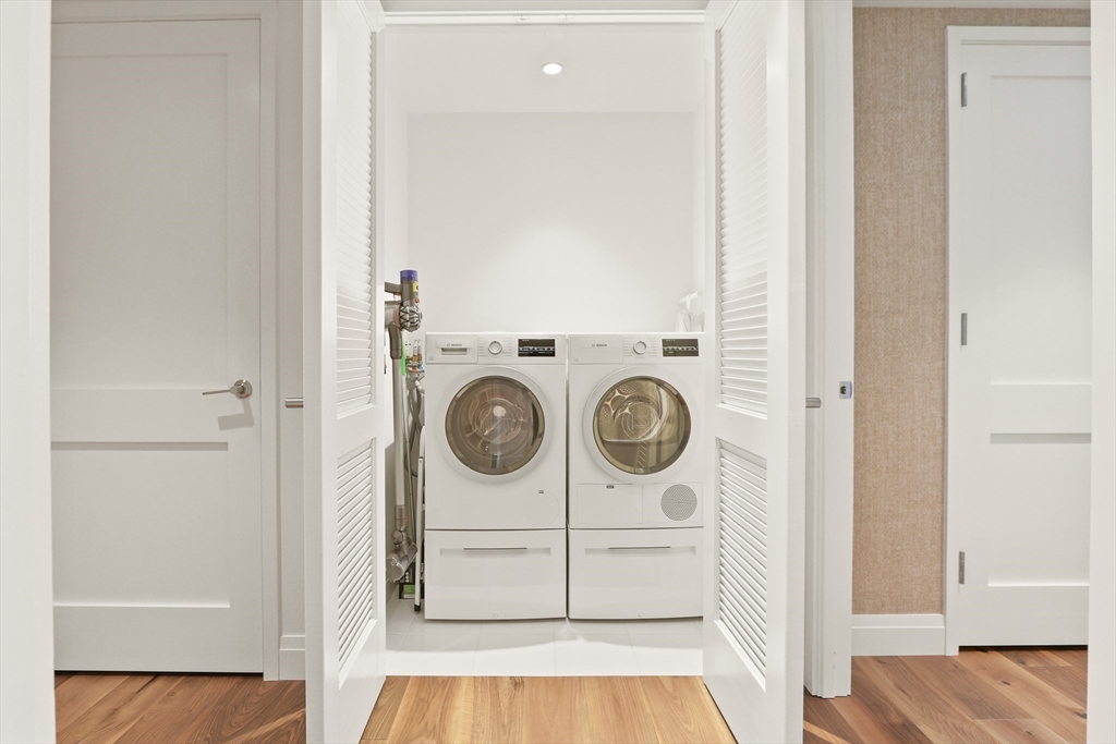 300 Pier 4 Blvd # 3I