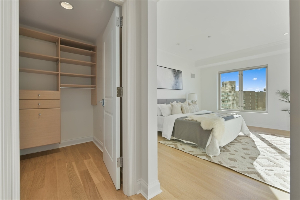 100 Belvidere St # 8H