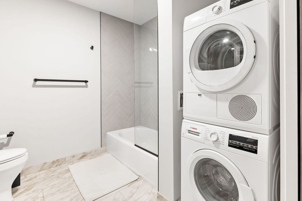 55 Lagrange St # 601