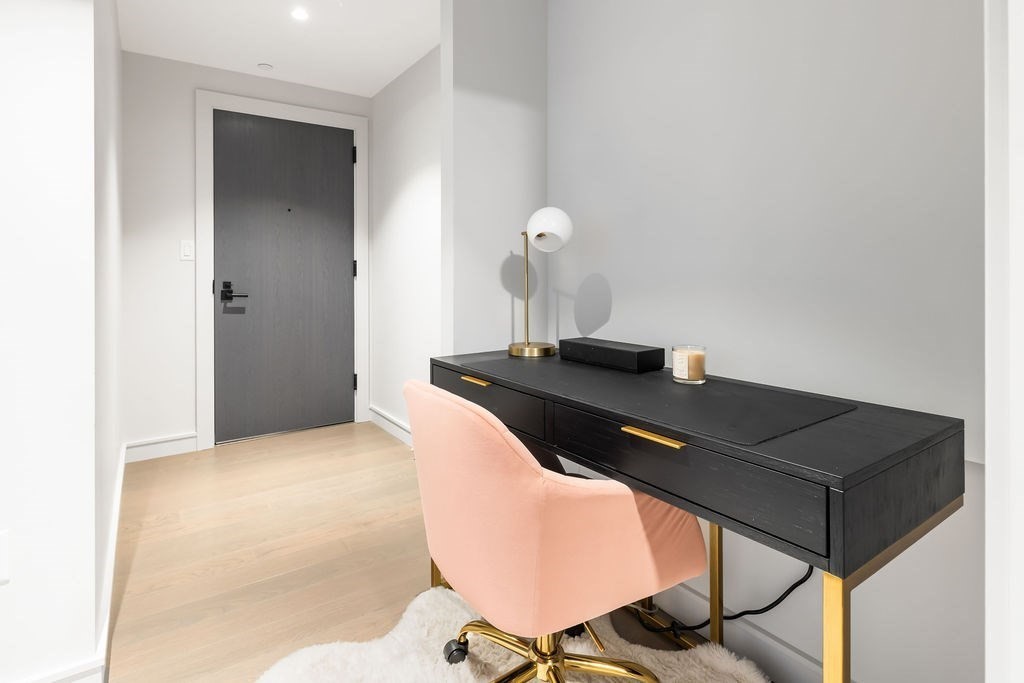 55 Lagrange St # 601