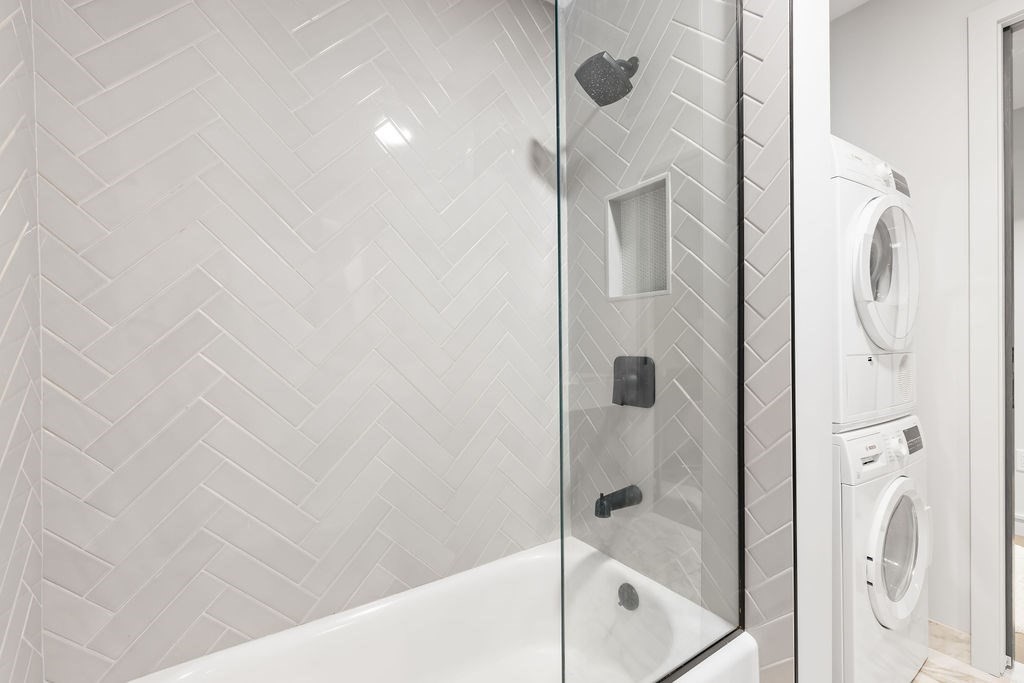 55 Lagrange St # 601