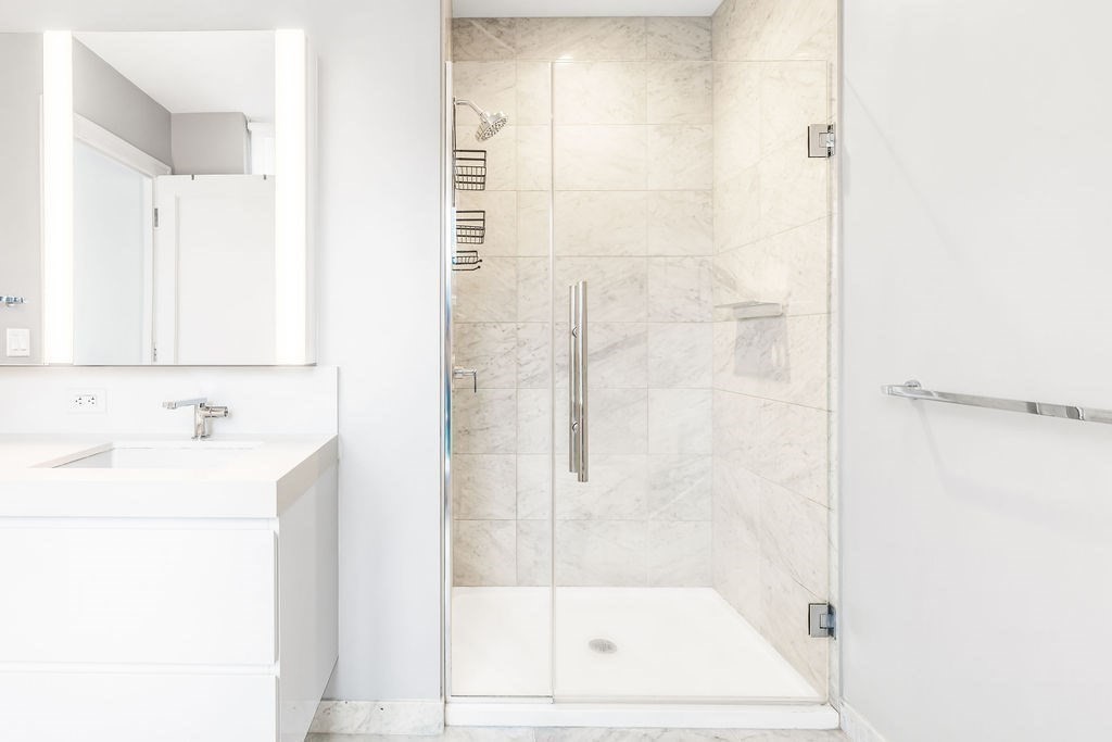 135 Seaport Blvd # 2201