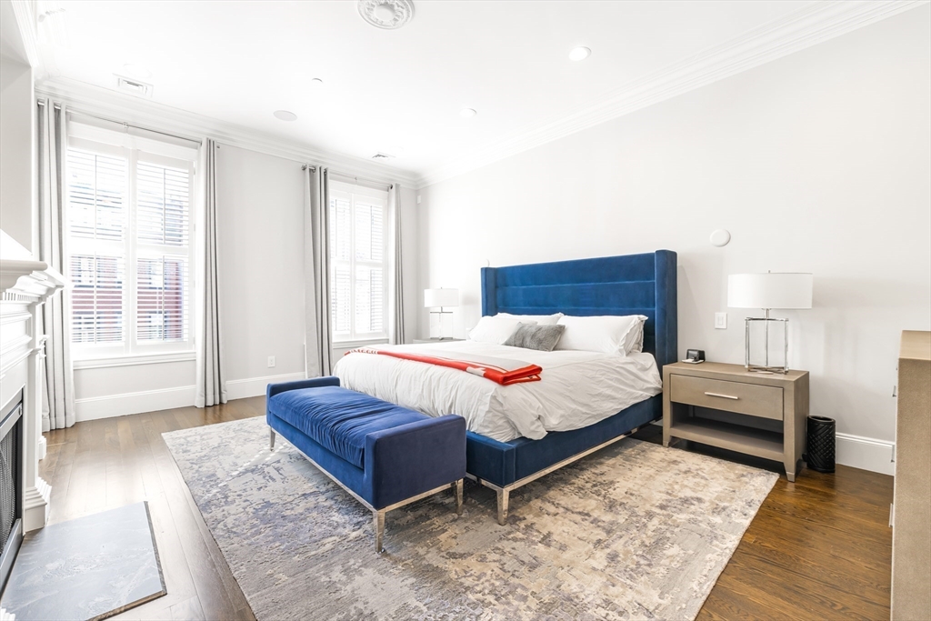 5 Marlborough St Unit: TH