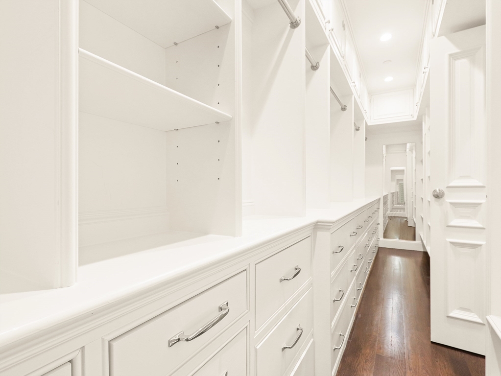 5 Marlborough St Unit: TH