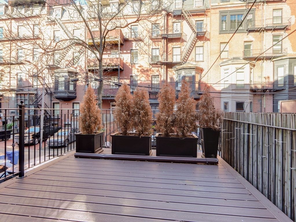 5 Marlborough St Unit: TH