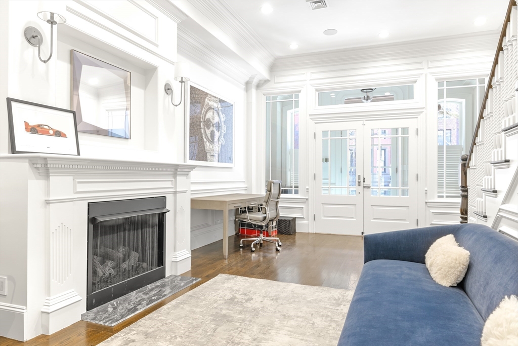 5 Marlborough St Unit: TH