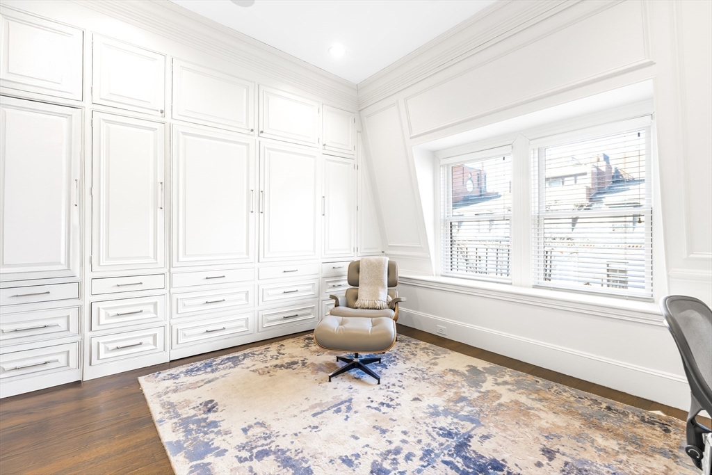 5 Marlborough St Unit: TH