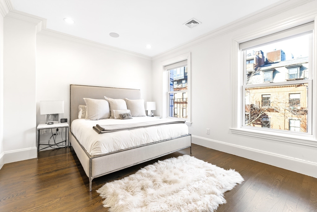 5 Marlborough St Unit: TH