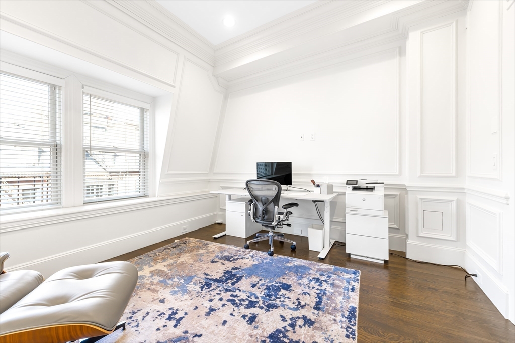 5 Marlborough St Unit: TH