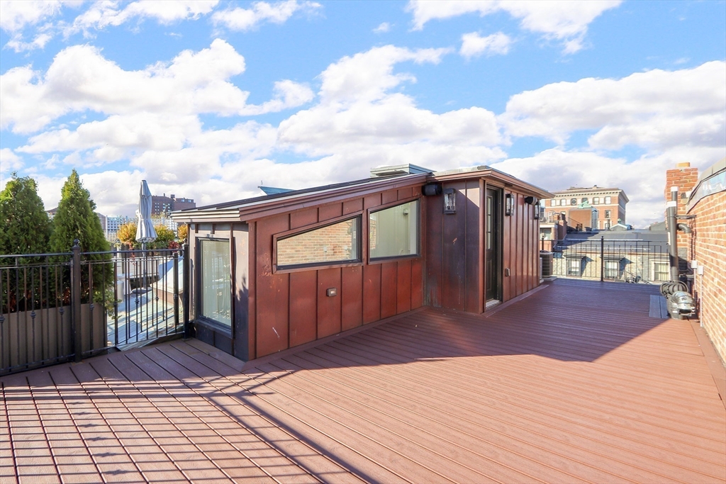 5 Marlborough St Unit: TH