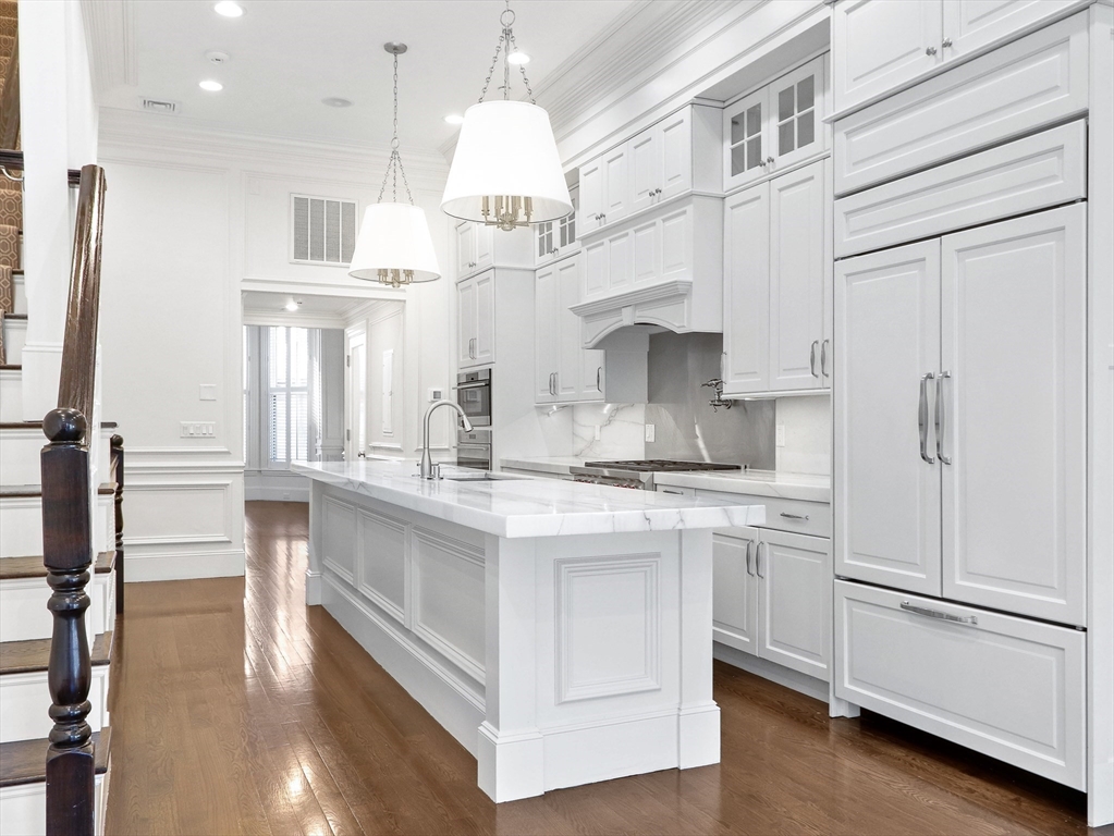 5 Marlborough St Unit: TH