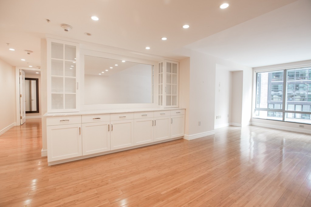 3 Avery Street # 308