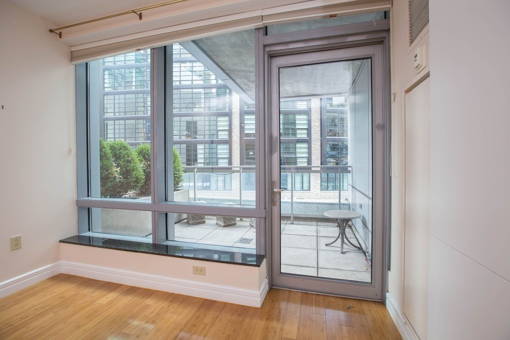 3 Avery Street # 308