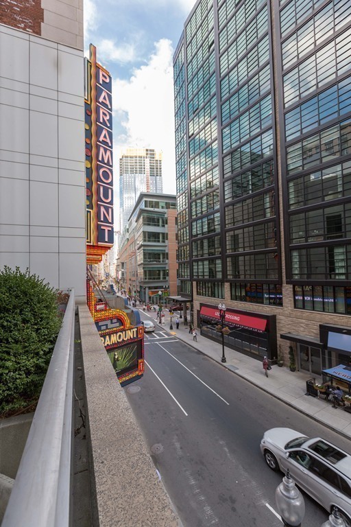 3 Avery Street # 308