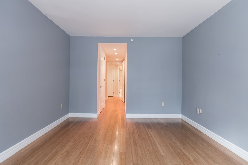 3 Avery Street # 308