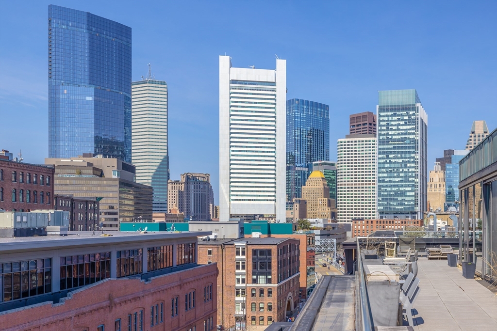 346 Congress St # 703