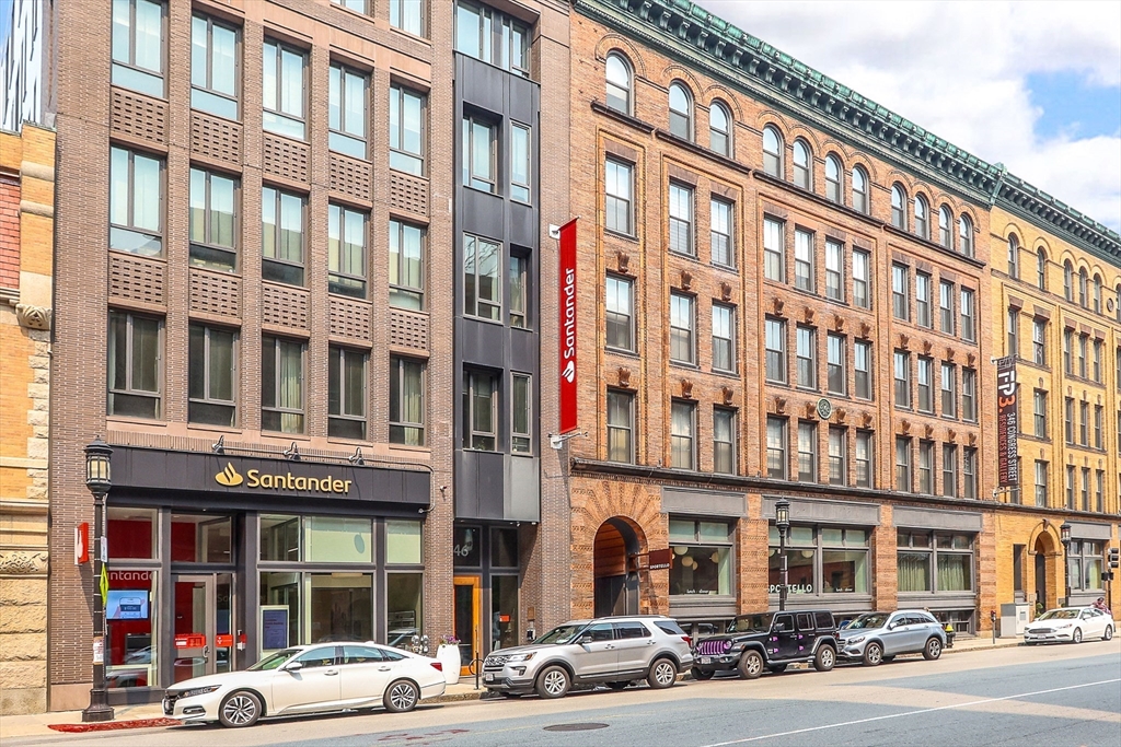 346 Congress St # 703