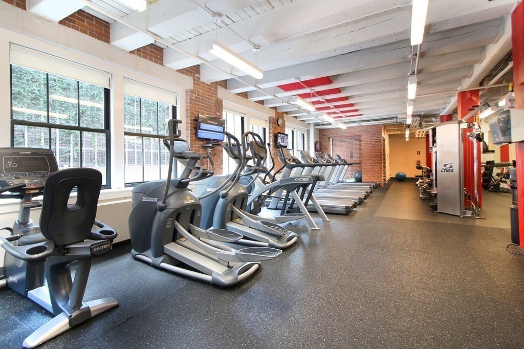 141 Dorchester Ave # 507