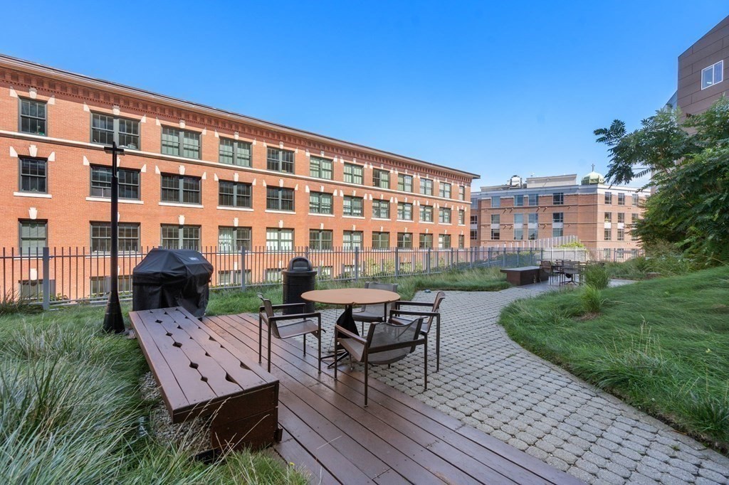 141 Dorchester Ave # 507