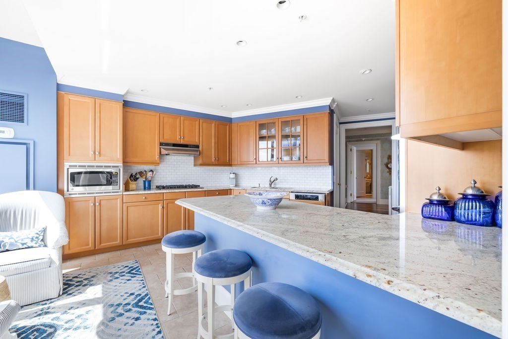 1 Avery St # 26D
