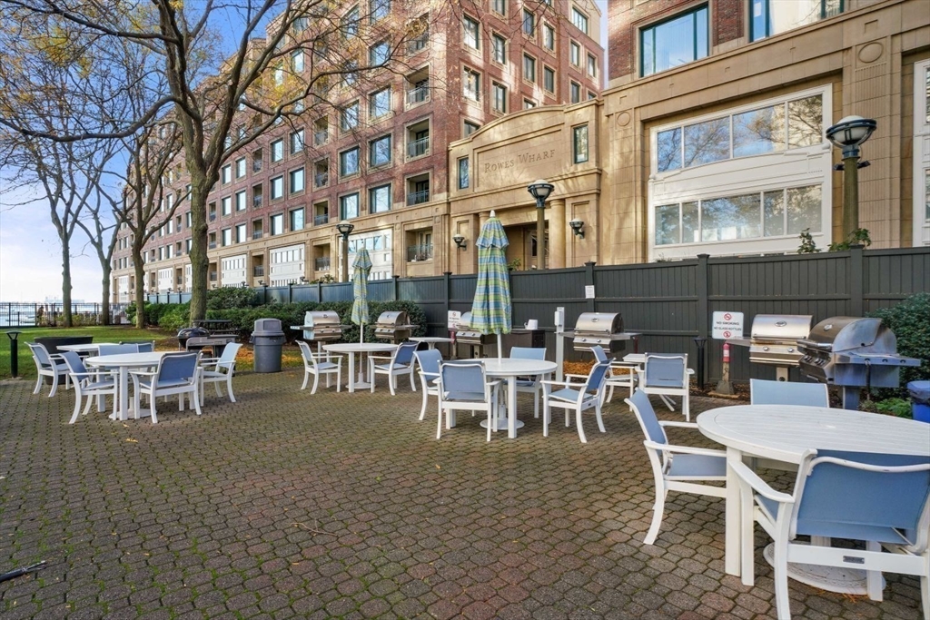 85 E India Row # 36D