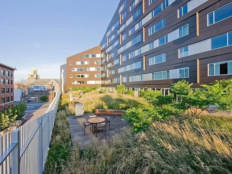 141 Dorchester Ave # 507