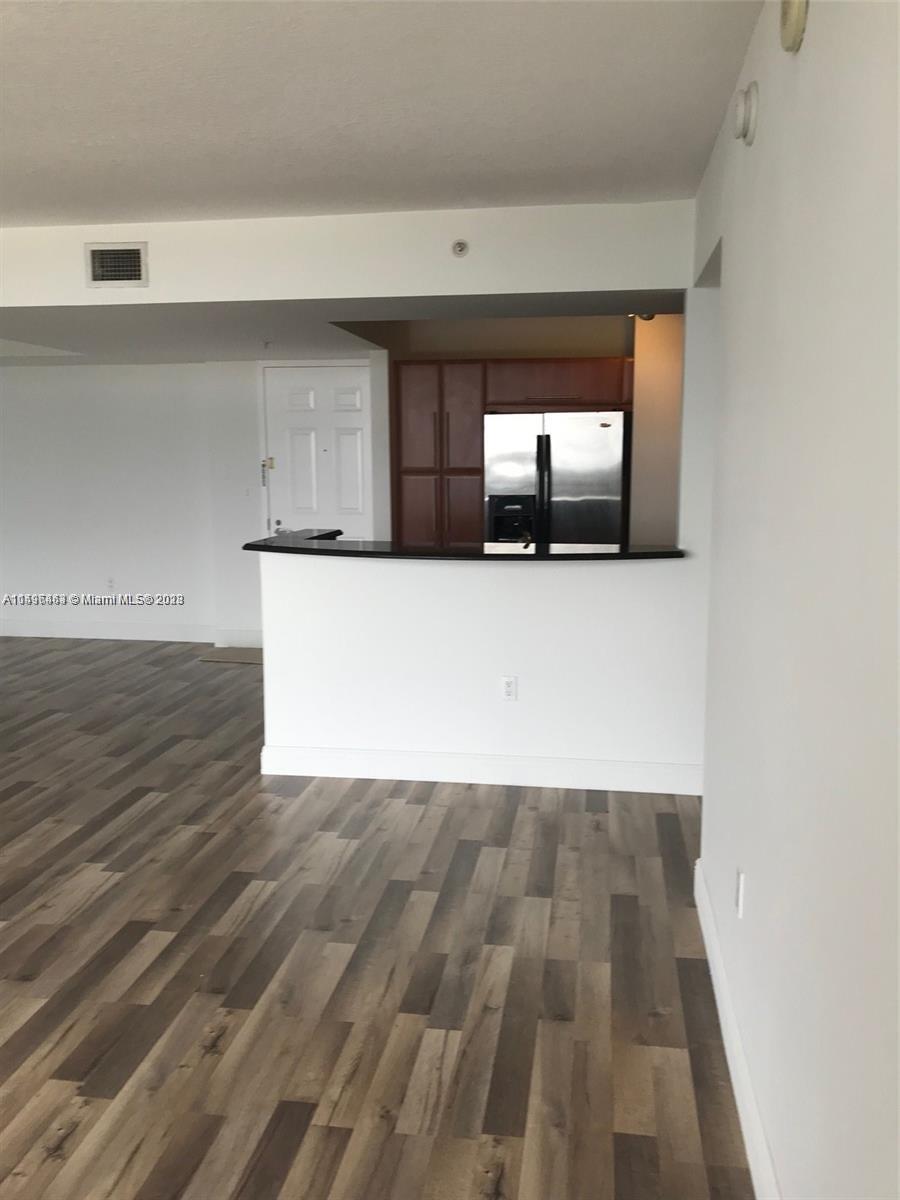 3232 CORAL WAY # 1404