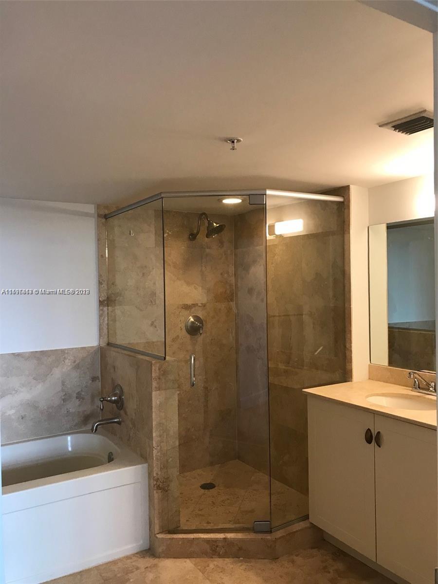 3232 CORAL WAY # 1404