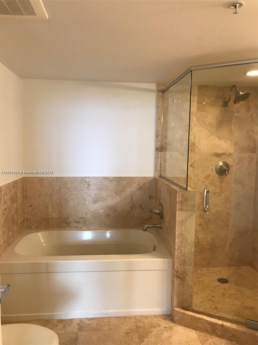 3232 CORAL WAY # 1404