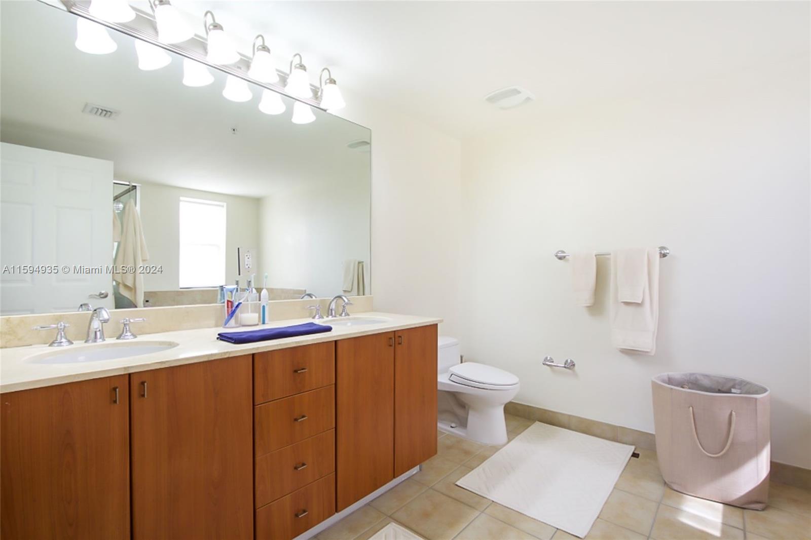 888 S Douglas Rd # 1417