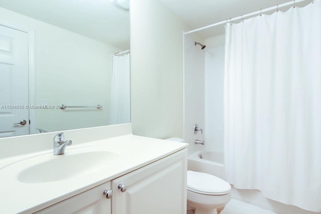 888 S Douglas Rd # 1417