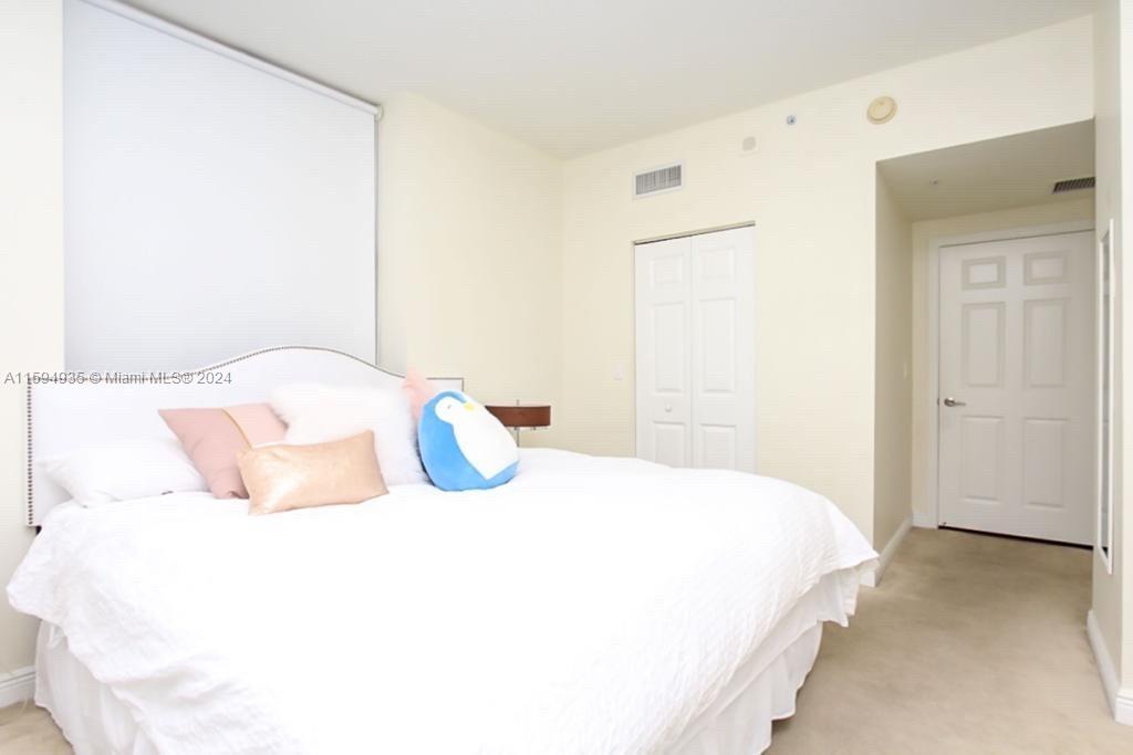 888 S Douglas Rd # 1417