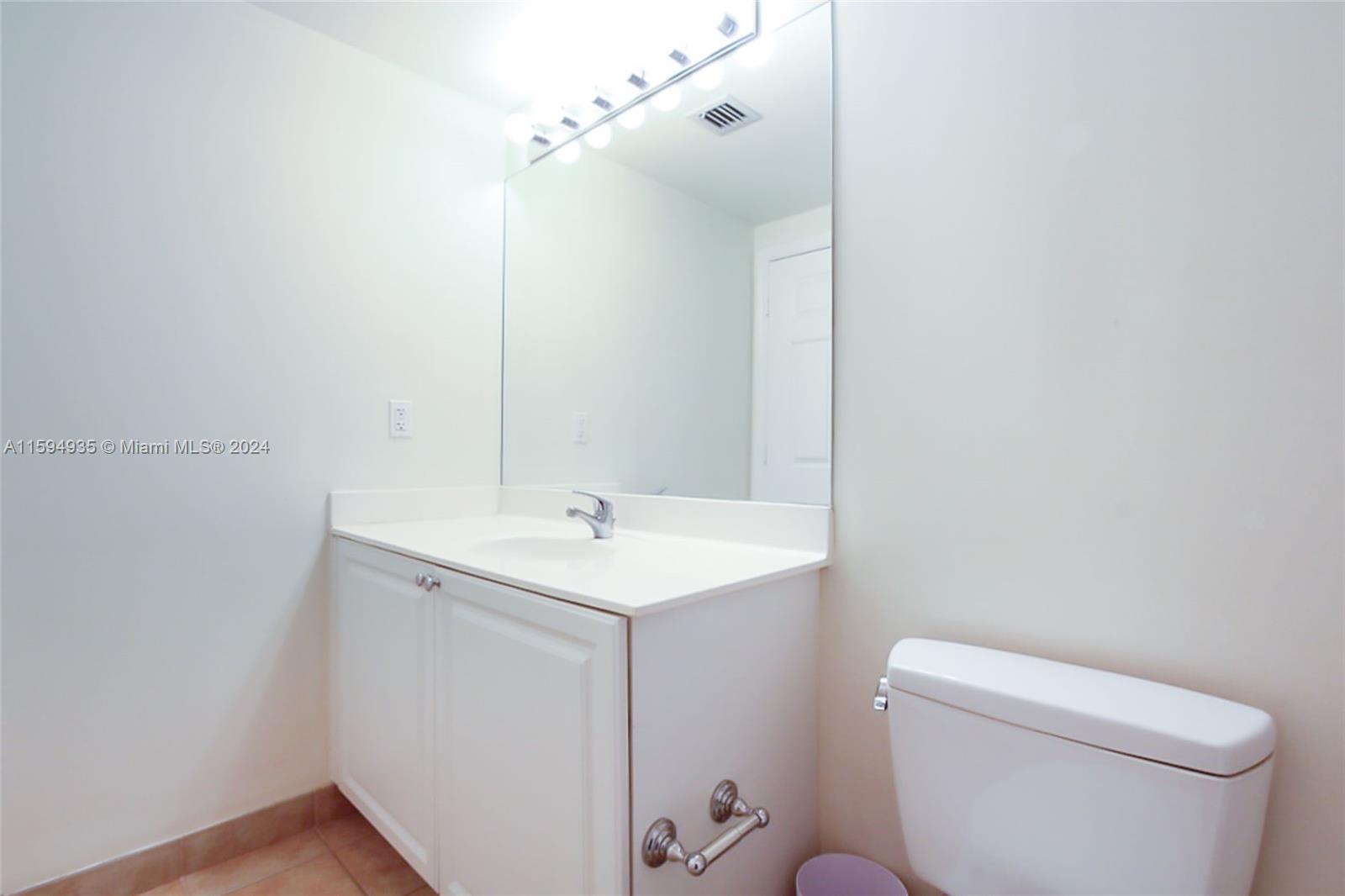888 S Douglas Rd # 1417