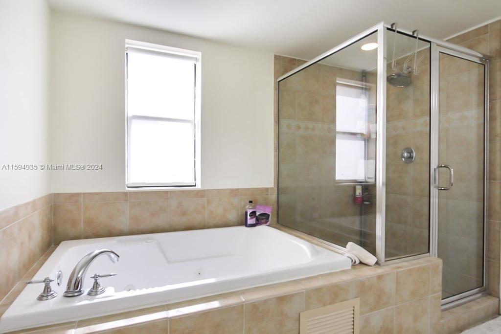 888 S Douglas Rd # 1417