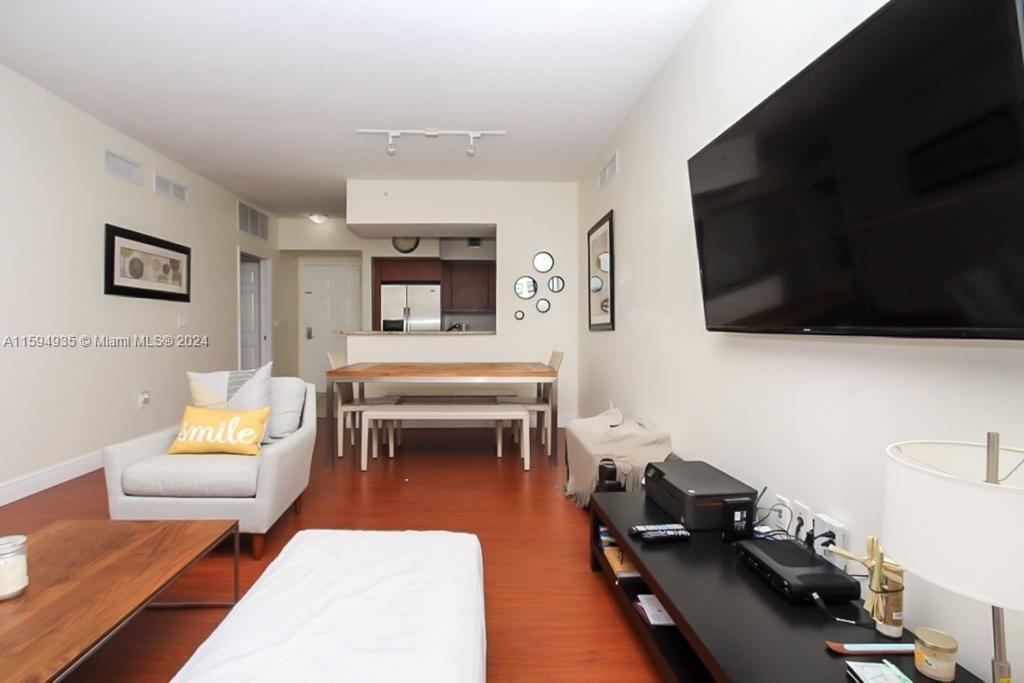 888 S Douglas Rd # 1417