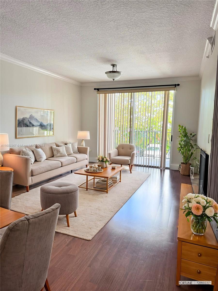 6861 SW 44th St # 207