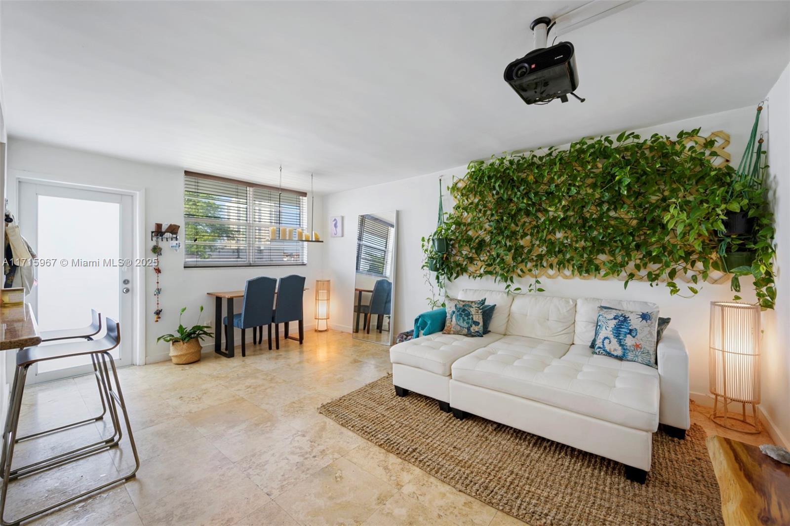 360 Meridian Ave # 5D